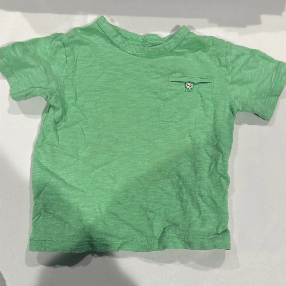 FOUR GAP T-Shirts. Size 2 years.